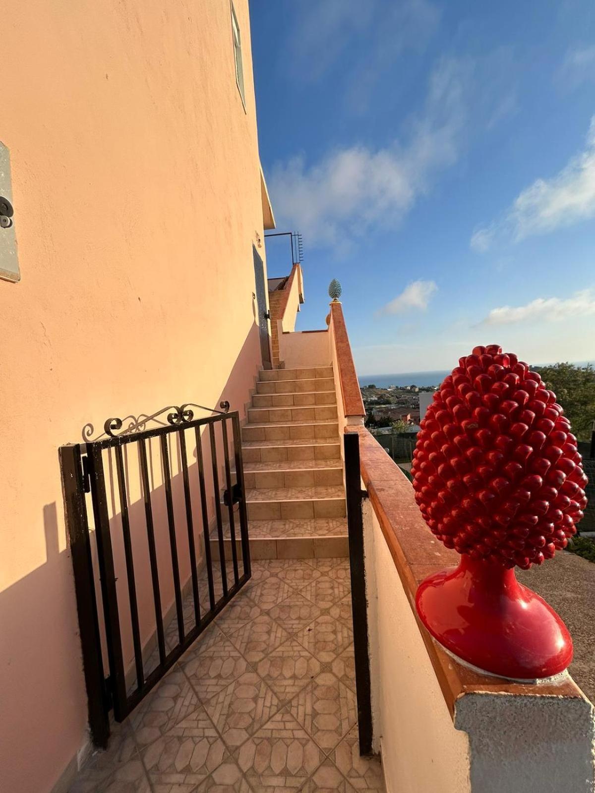 Casa Vacanze Da Francesca 雷阿尔蒙特 外观 照片