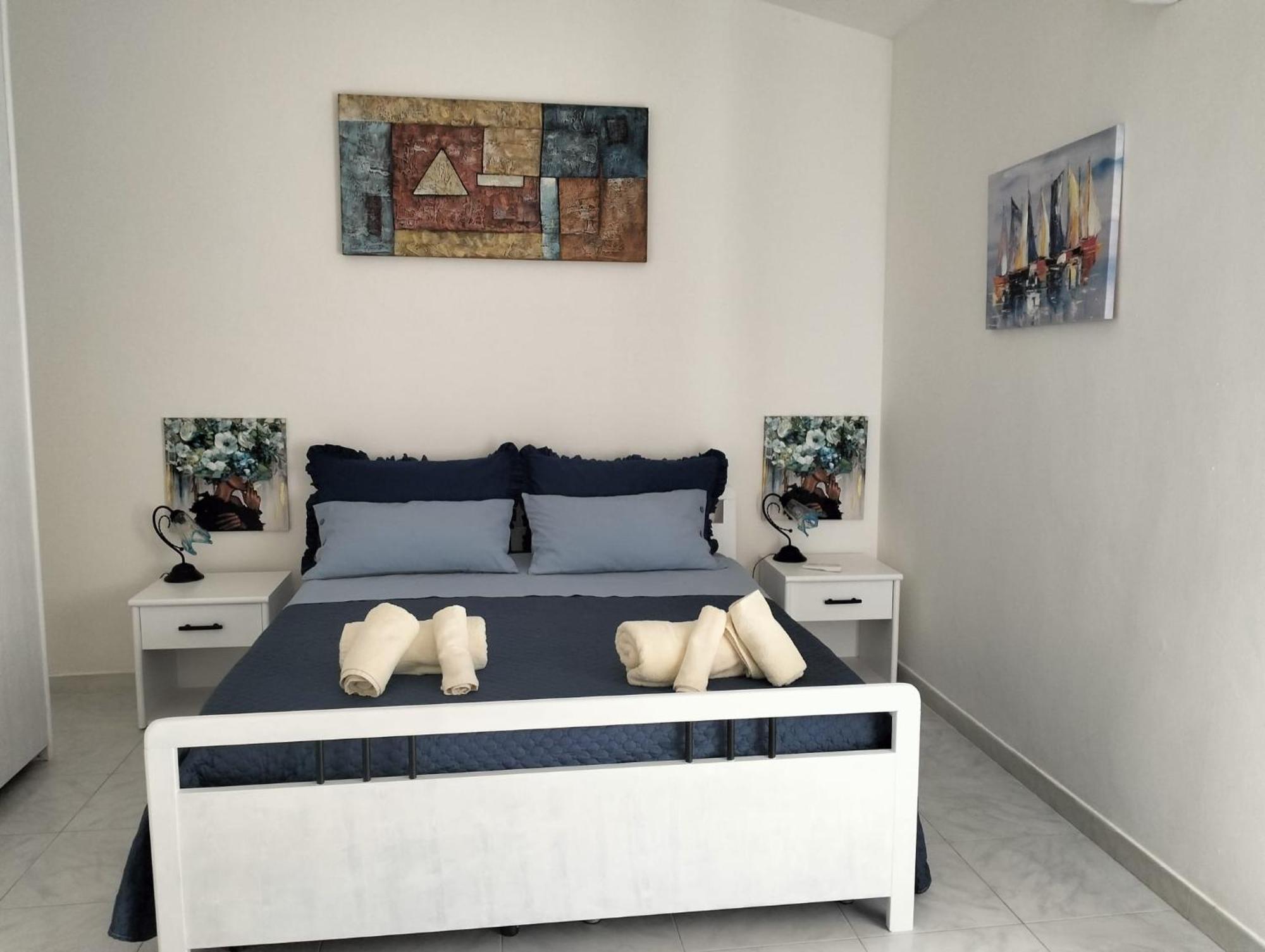 Casa Vacanze Da Francesca 雷阿尔蒙特 外观 照片